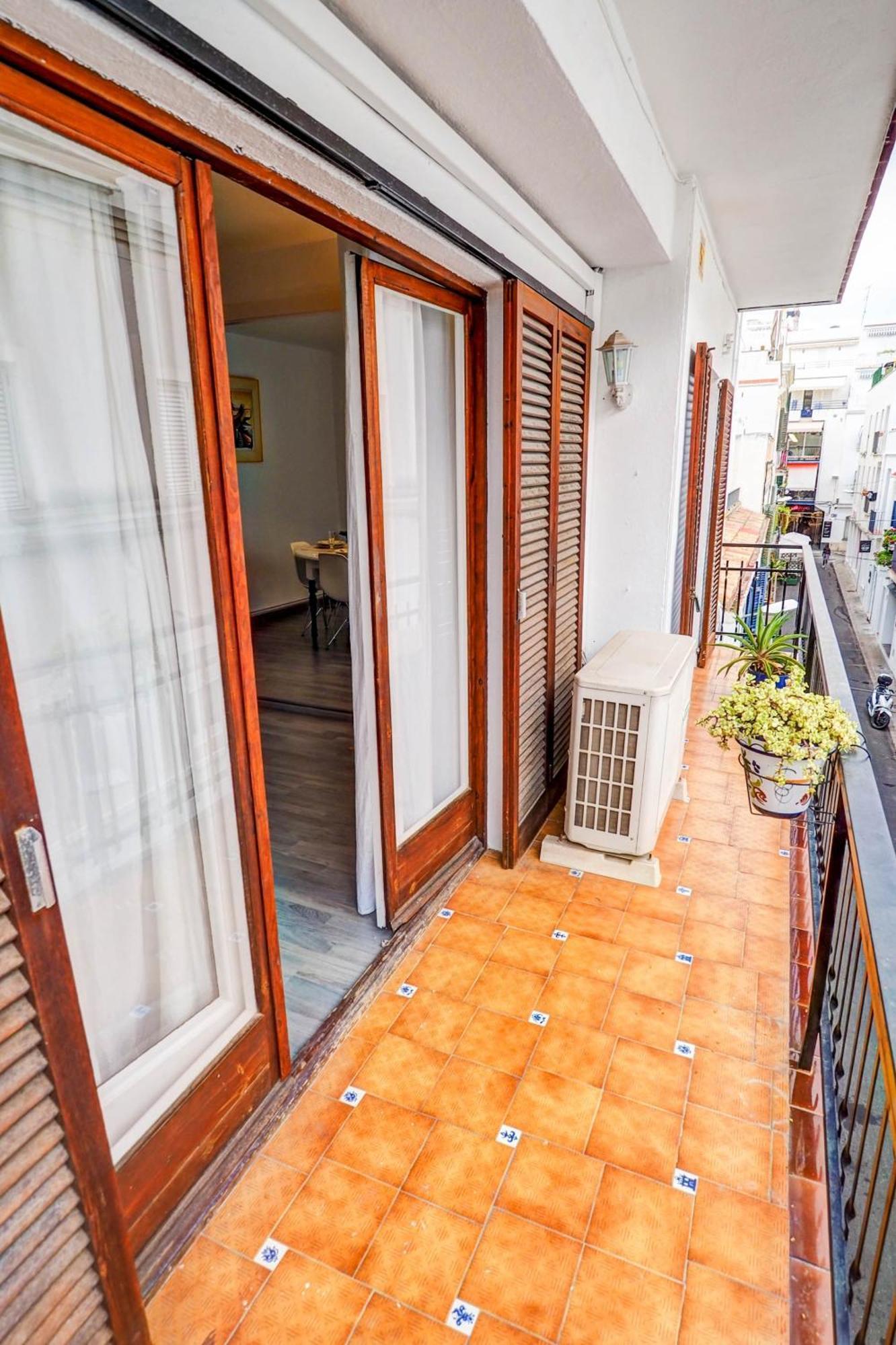 The Lilium By Hello Homes Sitges